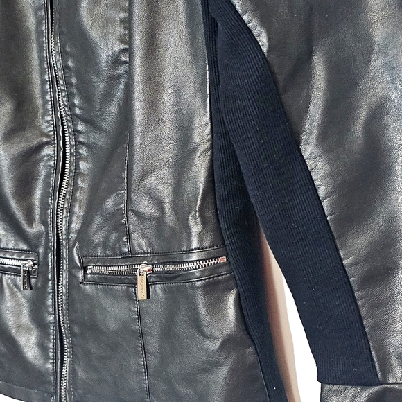 Calvin Klein Faux Leather Jacket Womens XS Bell Sleeve Zipper Motorcycle Black - Picture 4 of 7